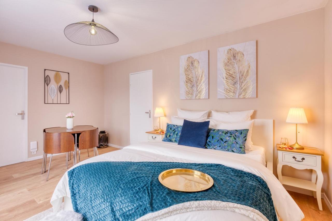Studio Hotel - Lit King Size - Parking - Wifi - Proche Cdg Livry-Gargan Εξωτερικό φωτογραφία