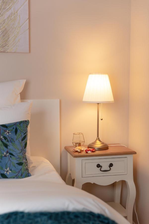 Studio Hotel - Lit King Size - Parking - Wifi - Proche Cdg Livry-Gargan Εξωτερικό φωτογραφία